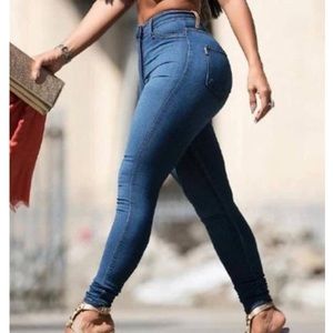 Elastic High Waist Butt Lifting Jeans